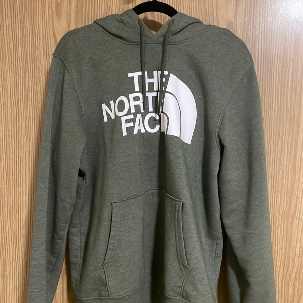 The North Face Men’s Med Hoodie